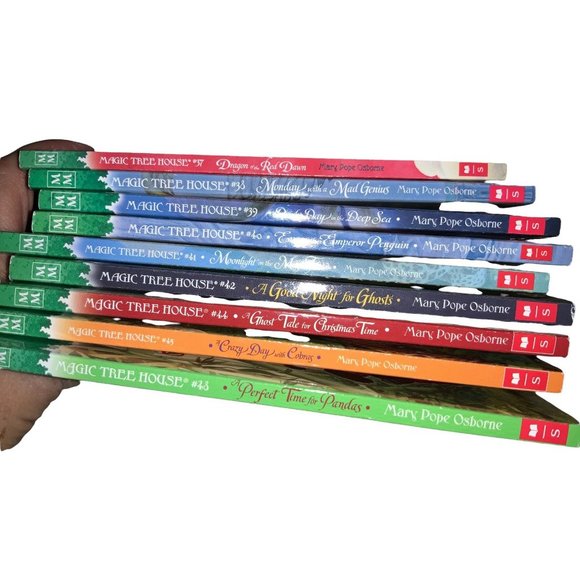 Merlin Mission Magic Tree House Books- lot of 9 - Picture 7 of 7